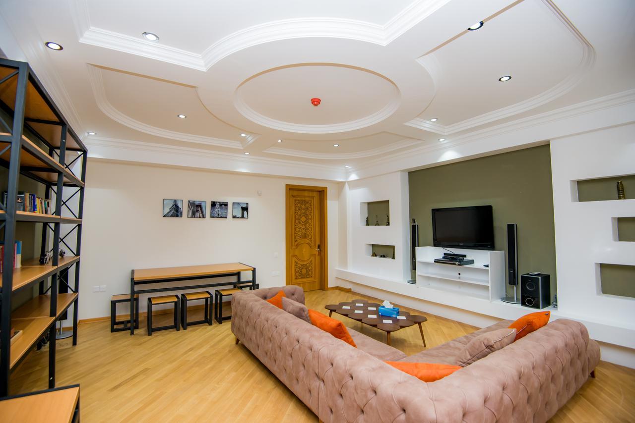 Feyu Hostel Baku Eksteriør bilde